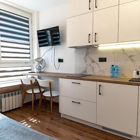 Komfortowe Studio Scisle Centrum Радом Екстериор снимка