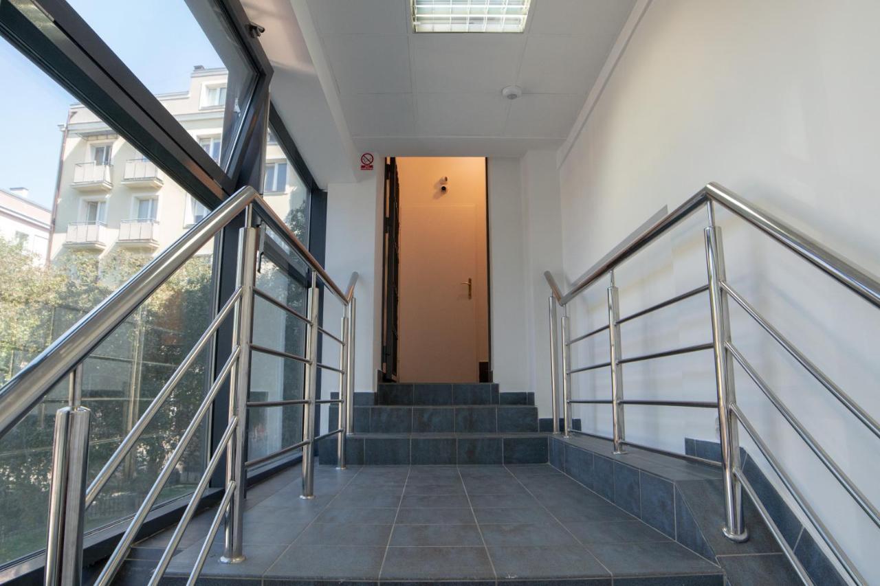 Komfortowe Studio Scisle Centrum Радом Екстериор снимка